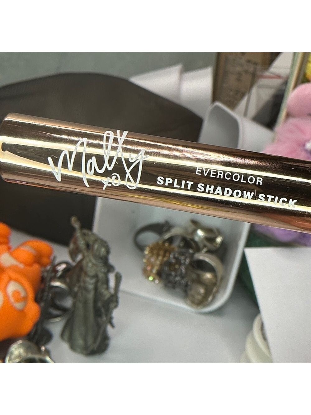 Mally Beauty Evercolor Shadow Stick - Shimmering Rose Gold - Picture 6 of 6